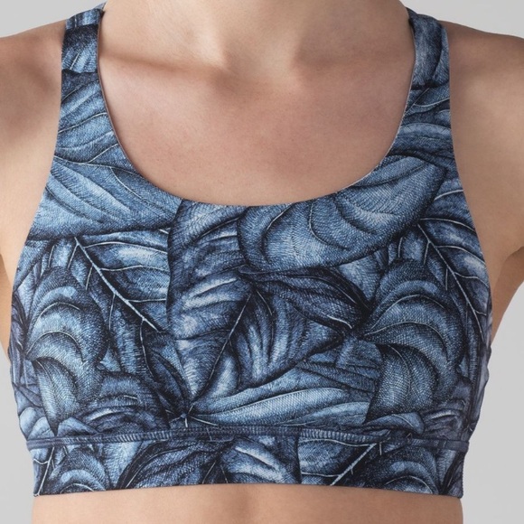 Lululemon Energy Bra (Nulux) Mini Concrete Jungle Alpine White Multi size 8 EUC. - Picture 4 of 15